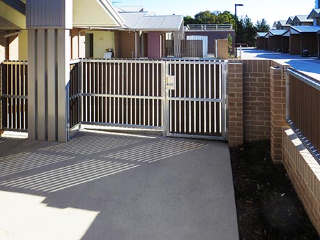 Outdoor gate 5