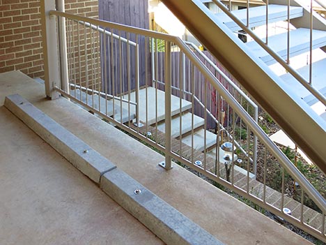 Outdoor handrail 7